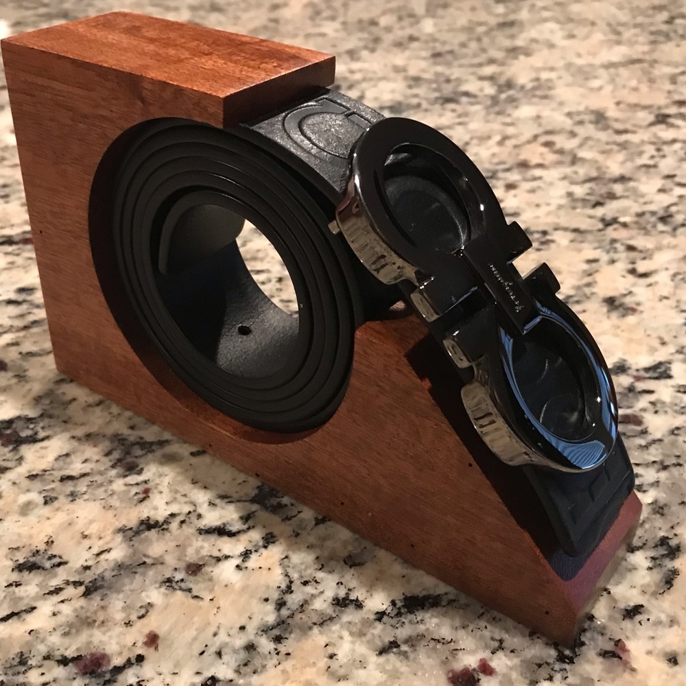 Belt Display Holder